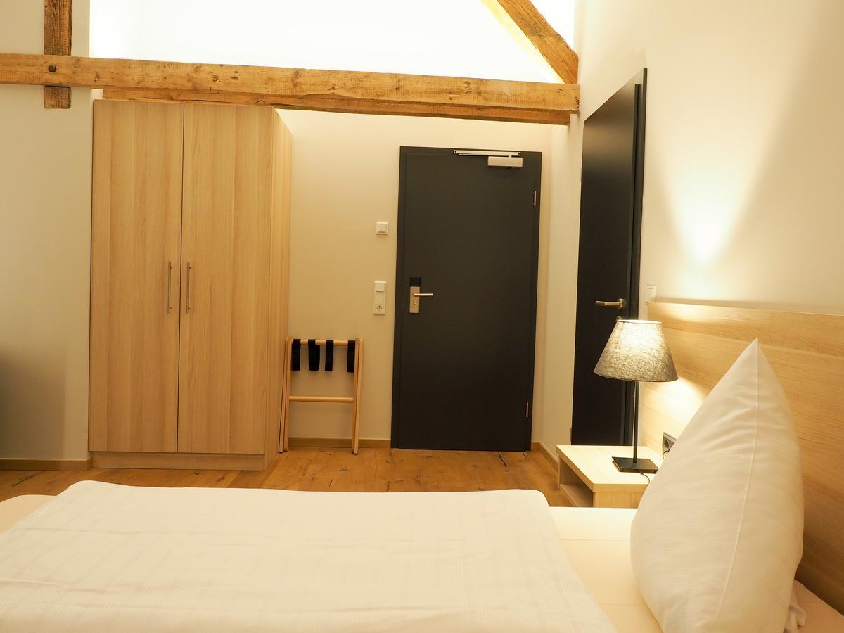 Wein Erlebnis Hotel Maimuehle Перл Екстериор снимка