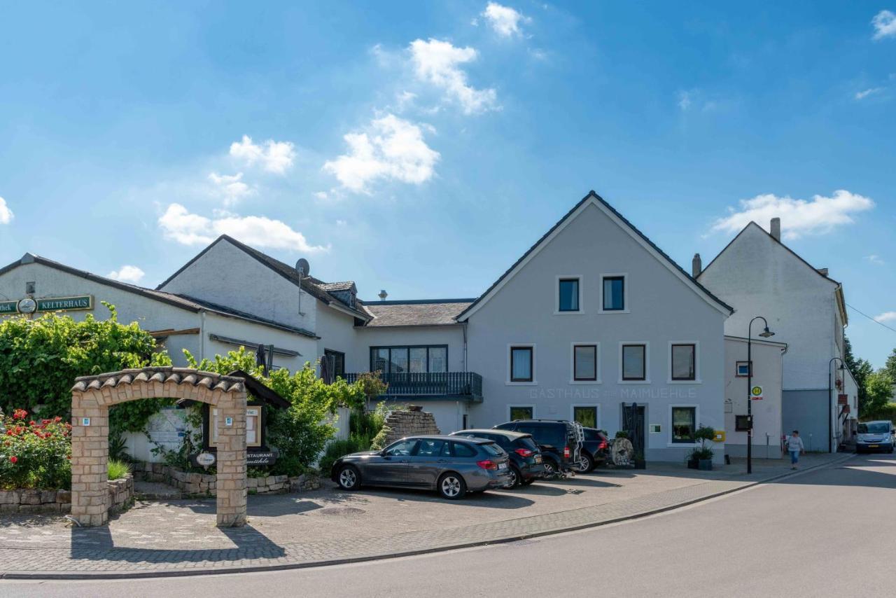 Wein Erlebnis Hotel Maimuehle Перл Екстериор снимка